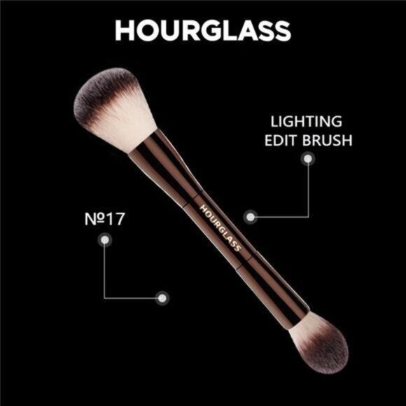 Hourglass Makeup Brush- No.17 Lighting Edit Brush Soft Fiber Hair Double Head - Picture 3 of 7